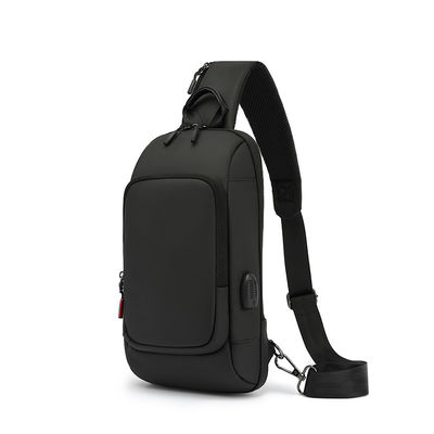 Túi vai polyester unisex ngược, Black Crossbody Casual Bag với túi sau