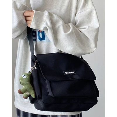 Polyester Lining Crossbody Sling Bag 15L Capacity Với 2 túi